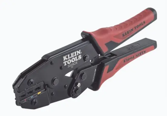 PINZA PONCHADORA PARA TERMINALES CON AISLAMIENTO EN CABLE DE COBRE SÓLIDO Y TRENZADO DE 10-22 AWG. PONCHA CABLES 10-22AWG SÓLIDO Y TRENZADO DISEÑO AJUSTABLE CON ACCIÓN COMPUESTA POTENTE TRES CAVIDADES: ROJO, AZUL, AMARILLO MATRACA GARANTIZA PONCHADO CICLO COMPLETO UNIFORME AGARRES MOLDEADOS DOBLES PARA MAYOR COMODIDAD MODELO: 3005-CR MARCA: KLEIN TOOLS 