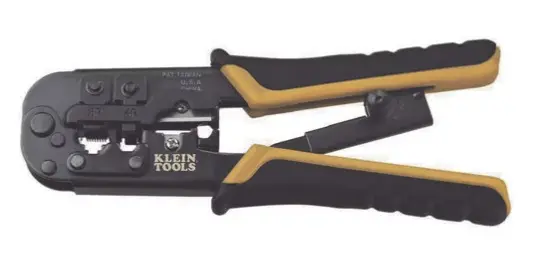 PINZAS PARA TERMINACIÓN DE CONECTORES RJ45/RJ11/RJ12 EN CABLE UTP. INSTALACIÓN RÁPIDA DE CONECTORES MODULARES PARA VOZ Y DATOS PONCHA CONECTORES MODULARES RJ22, RJ11/RJ12, RJ45 ESTRUCTURA DE ACERO CON ACABADO DE ÓXIDO NEGRO MATRICES PONCHADORAS DE ACERO DE ALTO CARBONO MECANISMO DE MATRACA DE CICLO COMPLETO SEGURO MODELO: VDV226-011-SEN MARCA: KLEIN TOOLS 