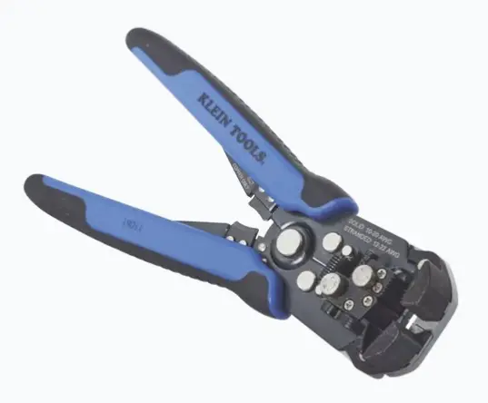 PELACABLES PARA CABLE SÓLIDO 10-20 AWG Y CABLE TRENZADO 12-22 AWG, CON CORTADOR DE AJUSTE AUTOMÁTICO. CABEZA PELADORA AJUSTABLE PARA CABLES 10-20 AWG TOPE AJUSTABLE PARA LONGITUD DE PELADO PRECISO RUEDECILLA MANUAL PARA PRECISIÓN EN CABLES FINOS CORTACABLES INTEGRADO EN EL MANGO ERGONÓMICO IDEAL PARA APLICACIONES HVAC, PELADO COMPLETO MODELO: 110-61 MARCA: KLEIN TOOLS 