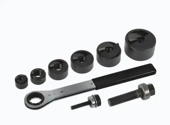 JUEGO DE 6 SACABOCADOS DE 1/2" A 2". CON ESTUCHE INCLUYE LLAVES DE 25 MM CON MATRACA CORTA ACERO BLANDO HASTA CALIBRE 10 SEIS TAMAÑOS DE PUNZONES SACABOCADOS INCLUIDOS CAPACIDAD PARA ALUMINIO, FIBRA Y PLÁSTICO PESO TOTAL DEL KIT: 4.1 KG MODELO: 53732SEN MARCA: KLEIN TOOLS  