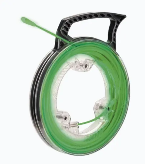 GUÍA JALACABLES LUMINISCENTE DE 12 METROS GUÍA JALACABLES DE 12 METROS QUE BRILLA PUNTA DE NYLON PARA MAYOR VERSATILIDAD COMPATIBLE CON CONECTORES DE ACERO INOXIDABLE CARCASA COMPACTA Y TRANSPARENTE PARA FACILIDAD DE USO PUNTA ESTRECHA ADAPTABLE A ESPACIOS REDUCIDOS MODELO: 50660 MARCA: KLEIN TOOLS 