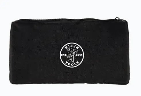 ESTUCHE DE NYLON NEGRO CON CIERRE TIPO ZIPPER PARA KIT TONE Y PROBE PRO ESTUCHE NYLON NEGRO CON CIERRE ZIPPER PERSONALIZADO COMPATIBLE CON KIT TONE AND PROBE-PRO DIMENSIONES COMPACTAS: 138 X 208 X 6 MM SUPERFICIE ACOLCHADA PARA MAYOR PROTECCIÓN PESO LIGERO DE SOLO 0.05 KG MODELO: VDV770500 MARCA: KLEIN TOOLS 