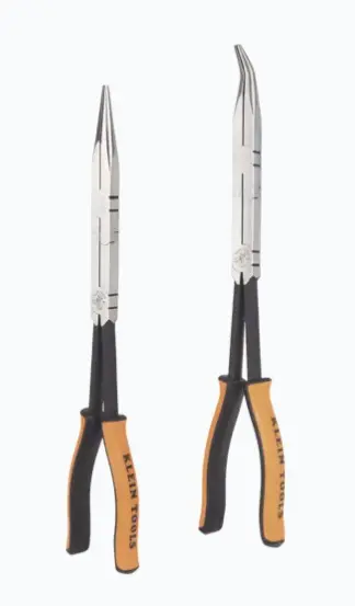 JUEGO DE 2 PINZAS DE PUNTA DOBLADA Y PUNTA DE AGUJA DE GRAN ALCANCE 33 CM ALCANCE EXTENDIDO DE 33 CM PARA FÁCIL ACCESO PINZAS MORDAZAS RECTAS Y CURVAS PARA VERSATILIDAD MORDAZAS MOLETEADAS EN ÁNGULO PARA MEJOR AGARRE ACERO ALEACIÓN CEMENTADA PARA DURABILIDAD SUPERIOR AGARRES MOLDEADOS PARA COMODIDAD Y PRECISIÓN MODELO: 71402 MARCA: KLEIN TOOLS 
