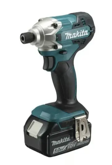 ATORN. IMPACTO V.V.R 0-3000 IPM LI-ION 2 BAT. 1.5 AH Y CARG. C/FRENOMALETIN 18V MOTOR 18V CON PAR MÁXIMO DE 155 NM DISEÑO COMPACTO: LONGITUD TOTAL DE 143 MM VELOCIDAD VARIABLE DE 0-2,500 RPM Y 0-3,000 IPM LUZ LED CON PRE-BRILLO PARA ILUMINAR ÁREA DE TRABAJO CAJA DE MARTILLO DE ALUMINIO PARA MAYOR RIGIDEZ MODELO: DTD156SYE MARCA: MAKITA 