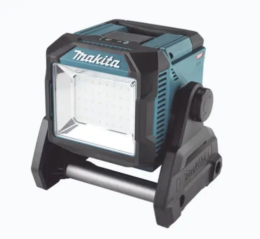 LUZ DE TRABAJO INALÁMBRICA UTILIZA BATRIA XGT®️ DE 40V O LXT®️ LITIOÂ€‘ION DE 18V. ILUMINACIÓN LED CON 3,600 LÚMENES EN MODO ALTO BATERÍA XGT 40V PARA 10 HORAS DE USO CLASIFICACIÓN IP65 RESISTENTE AGUA Y POLVO TRES MODOS DE OPERACIÓN PARA VERSATILIDAD MONTAJE EN TRIPIÉ PARA ILUMINACIÓN PRECISA MODELO: ML-005G MARCA: MAKITA 